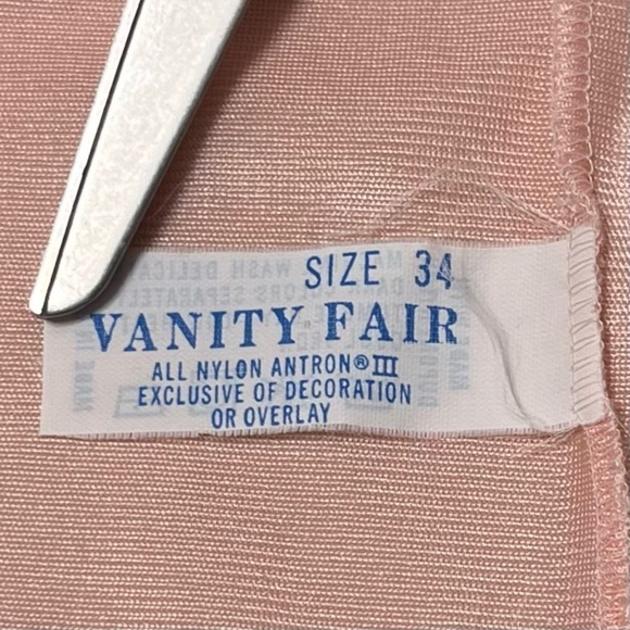 Vtg Vanity Fair Pink Lace Trimmed Camisole Coquette Fairycore Cottagecore Sz 34 - Picture 7 of 10